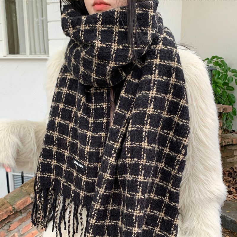 Autumn and Winter Casual Comfortable Warm Breathable Outer Scarf Simple Personality Plaid Printing Outdoor Play Cold Scarf
