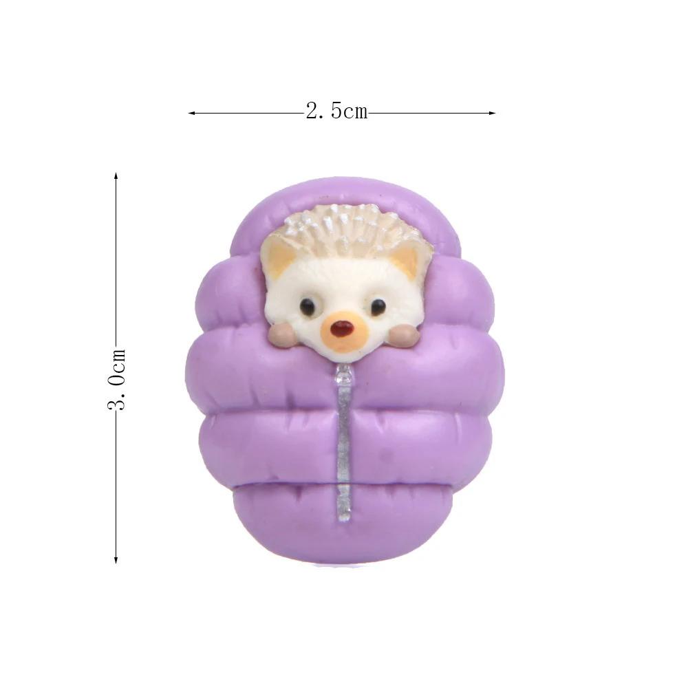 Mini Hedgehog in Sleeping Bag Ornament Miniature Figurines Gift Toy for Kids Children Baby Room Desk Garden Home Decoration