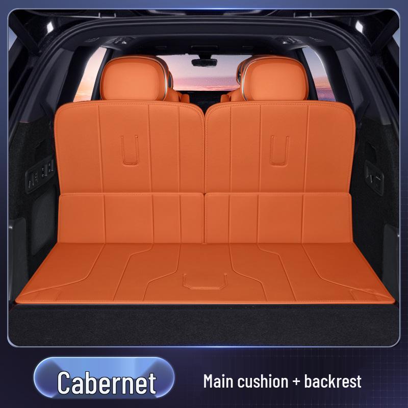 Lynk & Co 900 Full Coverage Trunk Mat 2025
