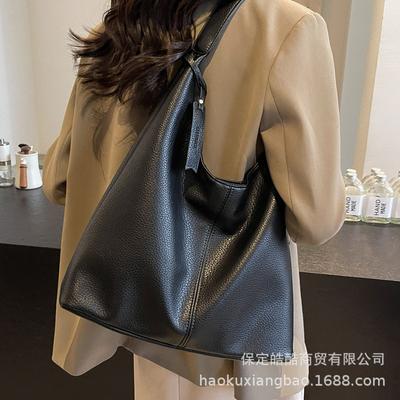 Autumn and Winter Retro Commuter Bag Women's 2025 New Shoulder Underarm Bag Casual Large Capacity Student Class Tote Bag