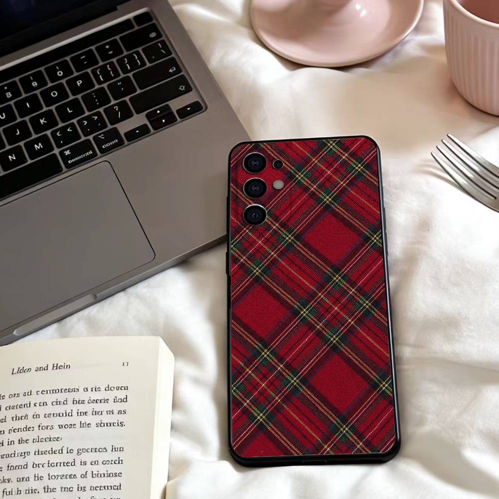 

Чехол для телефона Шотландский клетчатый узор Для Samsung S25,24,23,22,30,21,10,9,Ultra,Plus,Lite,FE,4,5 G Мягкий черный чехол Samsung S22ULTRA5G