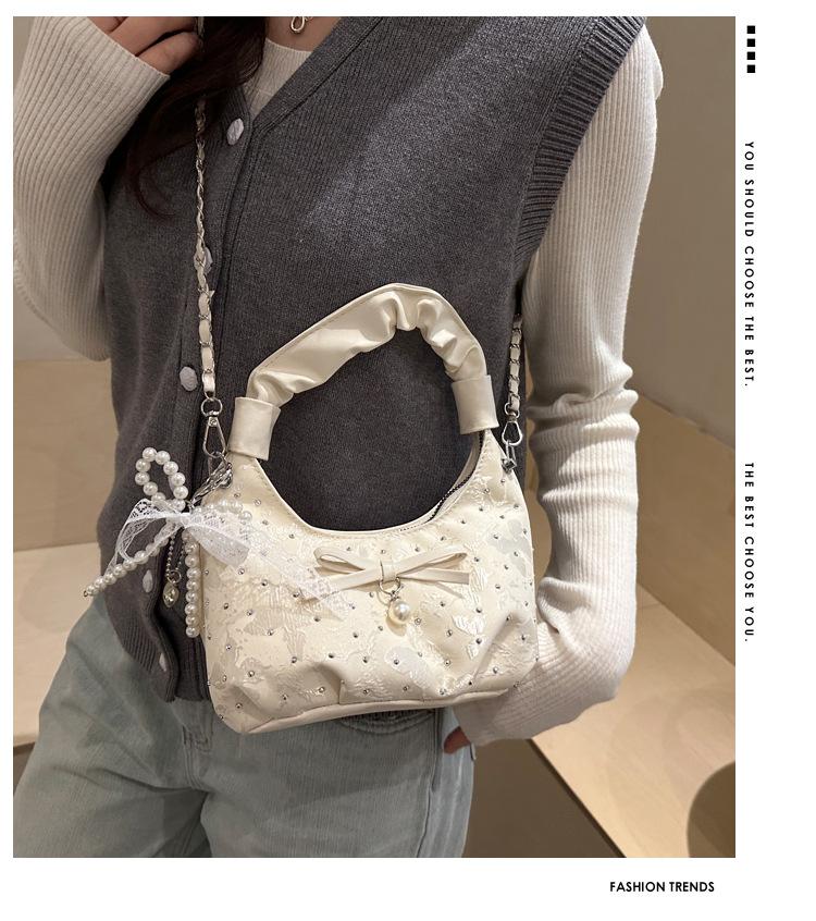 1Pc Korean Niche Pleated Hand Carry Crescent Bag Women's New Fashion Versatile Messenger Bag Summer Versatile Commuter Bag