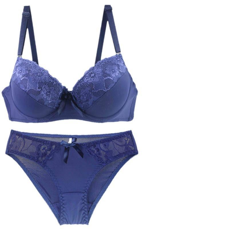 The manufacturer's explosion gathers the upper support to prevent sagging, comfortable and beautiful back underwear, sex bra women