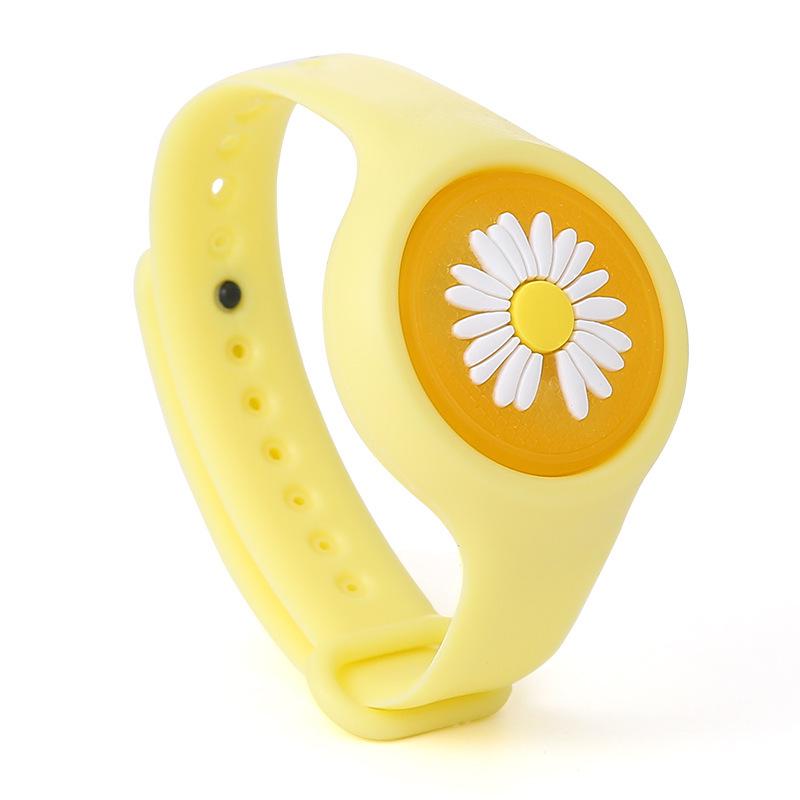 Luminous Cartoon Mosquito Repellent Bracelet Children's Watch - Portable Anti-Bite, Flashing Design.