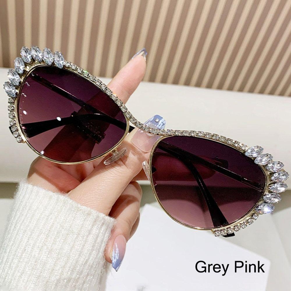 1pc Oversized Diamond Sunglasses for Women Fashion Cat Eye Rhinestone Sunglasses Bling Jeweled Frame Costume Party Glasses