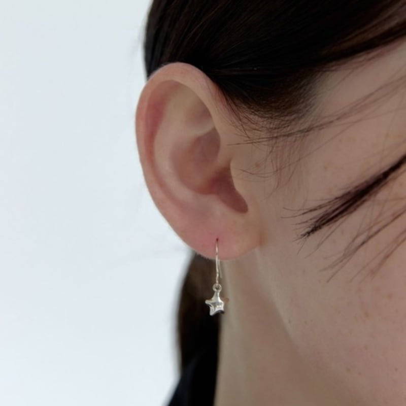 moi moi Star hook earrings (2 colors)