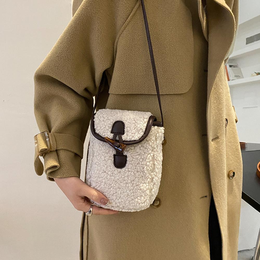 Lamb Plush Crossbody Bag for Women Faux Fur Small Square Shoulder Bag Portable Lipstick Phone Purse
