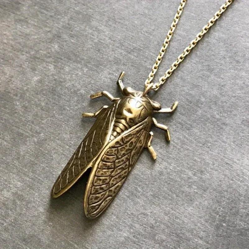 Fashion Retro Insect Cicada Pendant Necklace Metal Unisex Men's Halloween Party Jewelry Gift Accessories