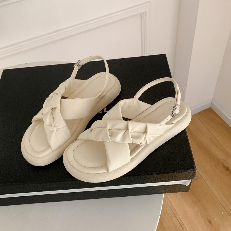 Flat-soled sandals female summer new fairy wind cross with soft-soled open-toed sandals casual beach sandals female