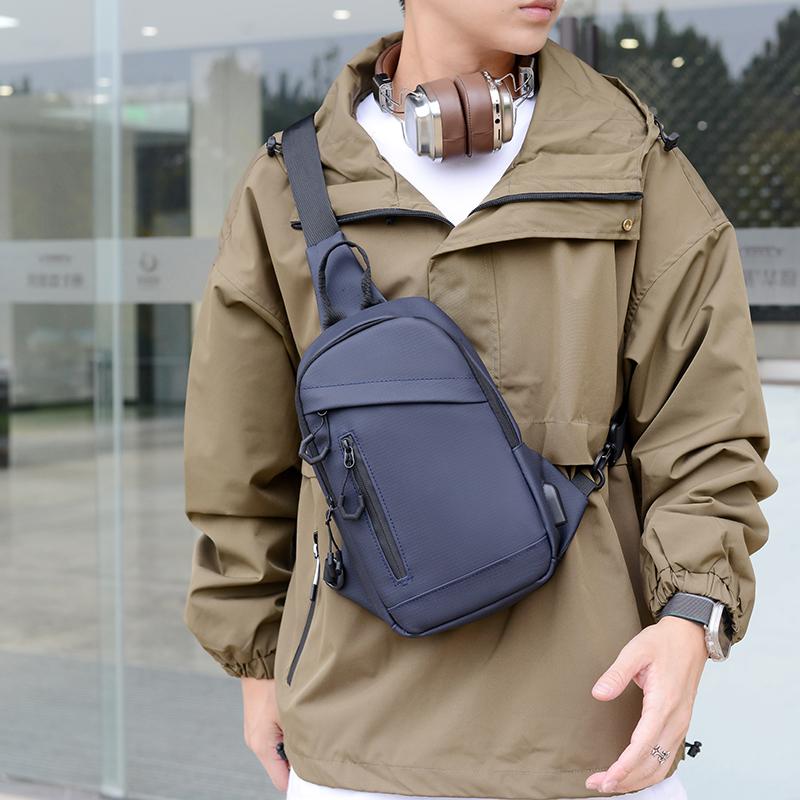 Lightweight Men's Crossbody Bag Shoulder Bag Outdoor Sports Chest Bag