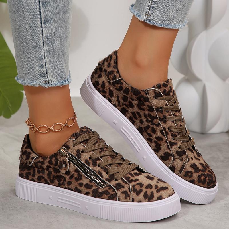 Fashion Fashion Leopard Lace Up Skate Shoes Women 2025 Summer Punk Metal Zip Decoration Round Toe Low Heel Casual Shoes Non Slip Sneaker