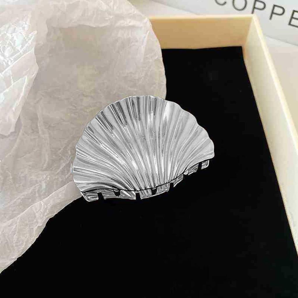 Small Metal Shell Claw Clip Suitable for female girls, size shell hairpin, unique jewelry ponytail Hair Clips Claw Clip Trendy Hair Accessories Women