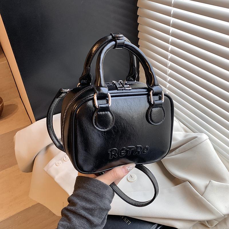 

Женская повседневная сумка-тоут боулинг 2025: Свежая, Простая, Модная Сумка Кроссбоди и На Плечо чёрный