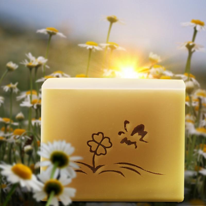 Authentic Handmade Xinjiang Chamomile Goat Milk Soap for Dry Sensitive Skin