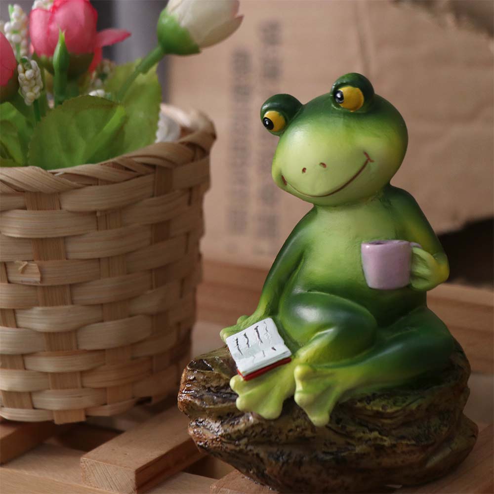 Resin Garden Frog Statue Cute Animal Sculpture Garden Decoration Frog Ornament  Home