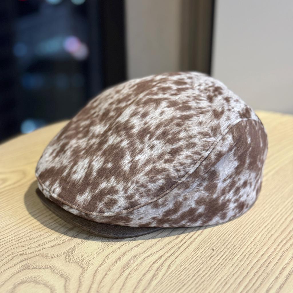 New Autumn and Winter Leopard Print Forward Hat for Girls Hot Girls Big Hat Peaked Hat Fashionable Temperament Brown Painter Hat