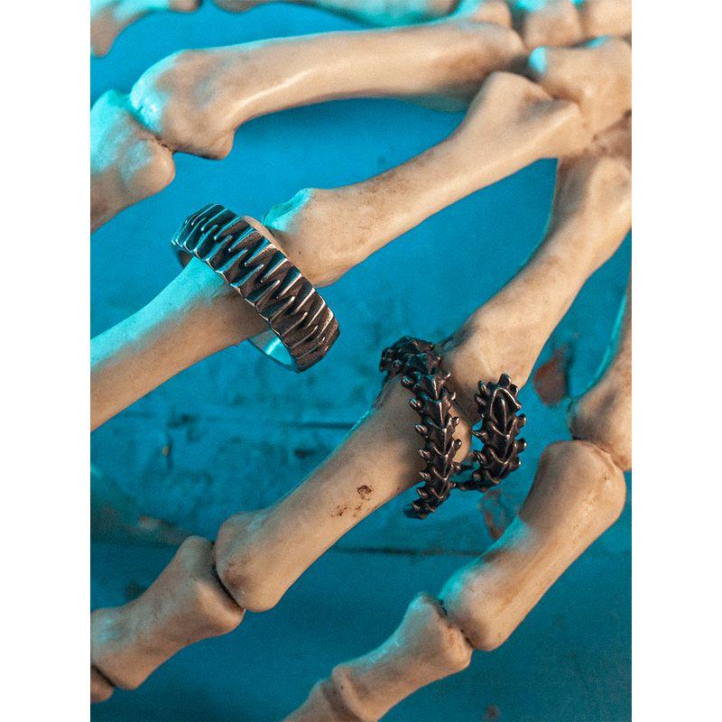 Night Works "Controversy" European and American Retro Dark Vintage Animal Spine Ring for Men and Women Large Size Rock Style