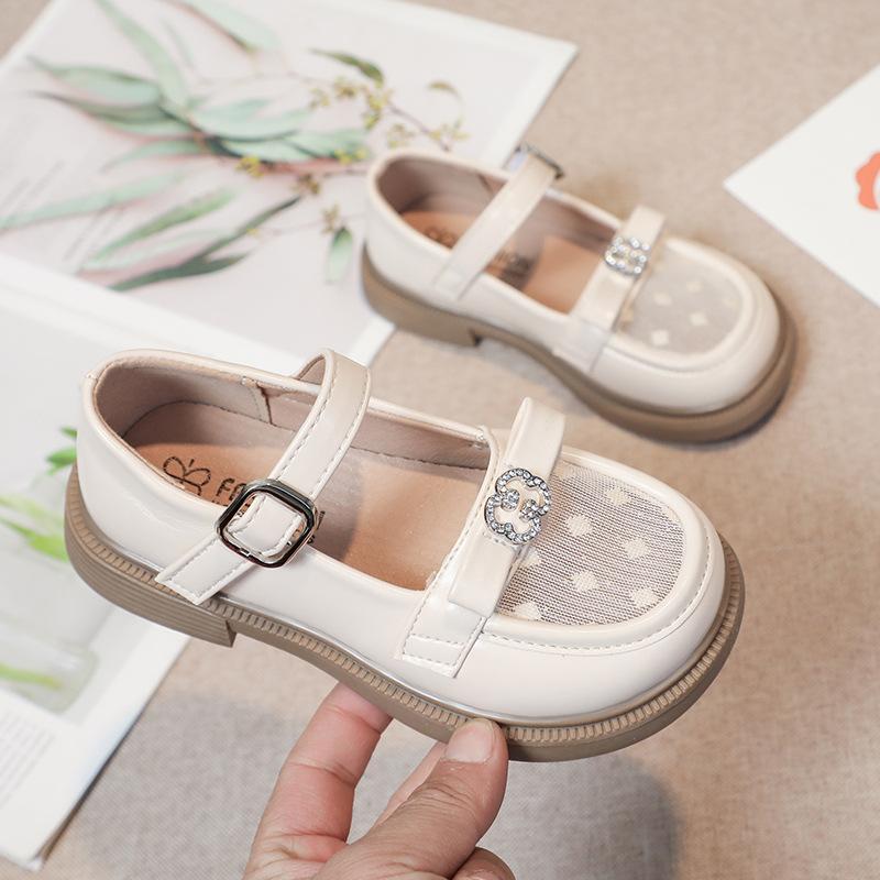 

Кожаная обувь для девочек 2025 весна и осень новая корейская версия британского стиля на мягкой подошве туфли принцессы, ученики начальной школы выступают черные и 37 бежевый