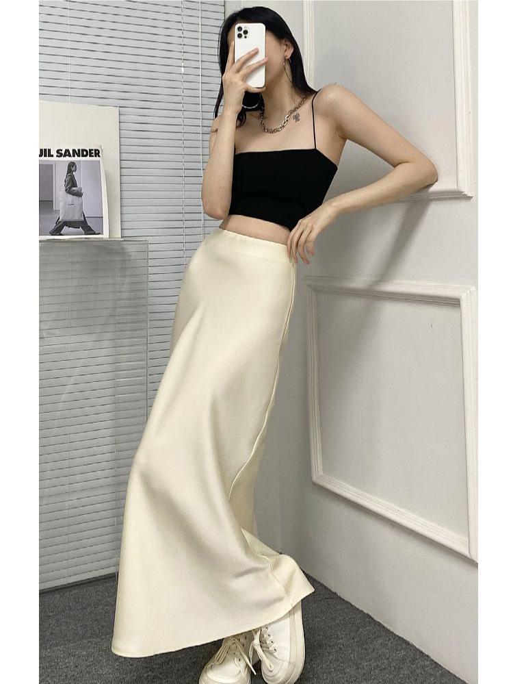 High-End Women's Satin Fishtail Skirt: 2025 Spring/Summer Elegant High-Waisted Hip-Hugging Design with Invisible Zipper