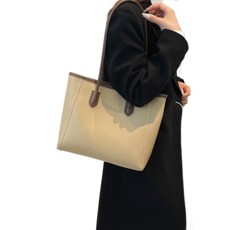 2026 Women's Korean Style Large Capacity Commuting Tote Bag, Versatile Fashionable Single Shoulder and Underarm Handbag