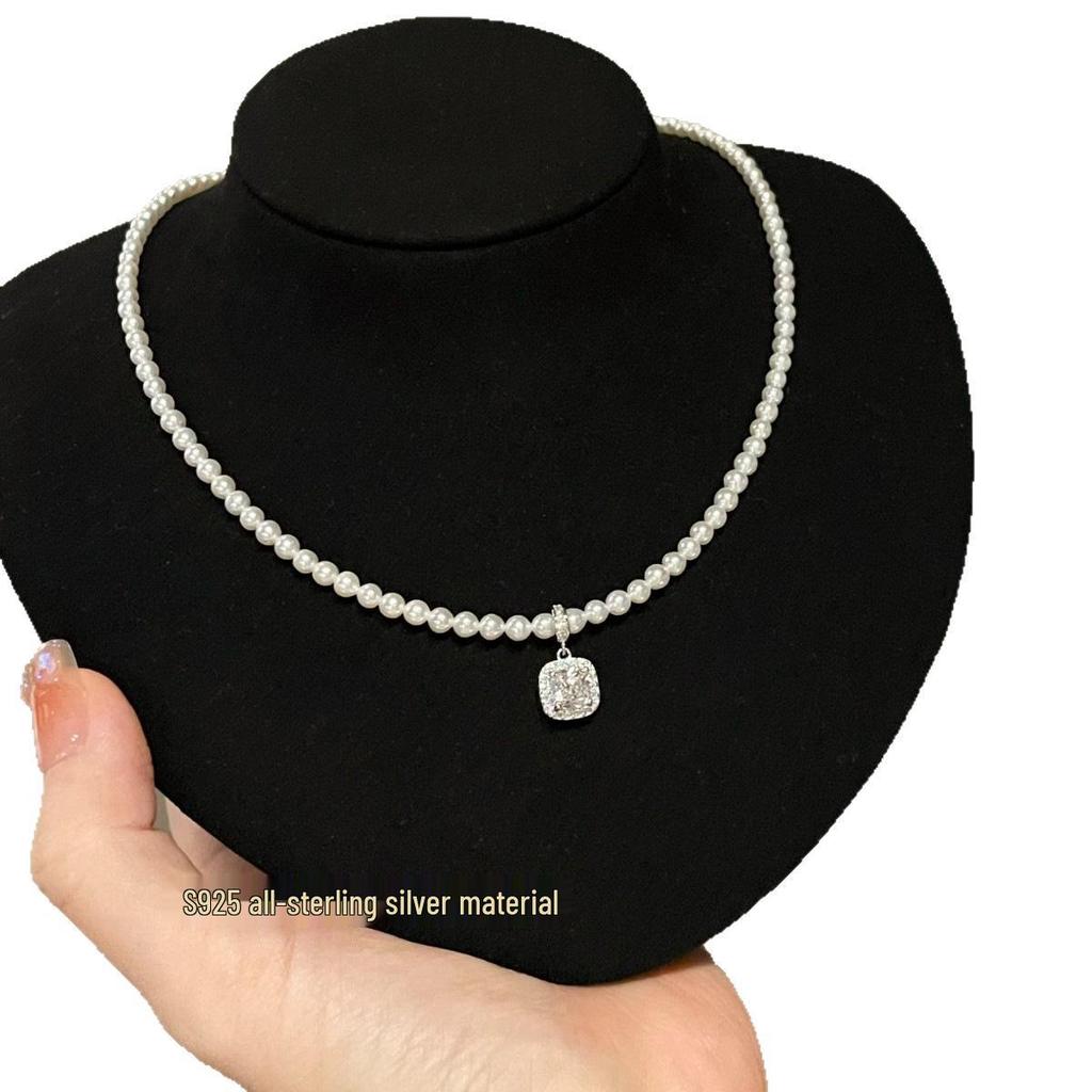Elegant Square Pearl Necklace with 3-4mm Freshwater Pearls, Dense Texture, Versatile for Women.