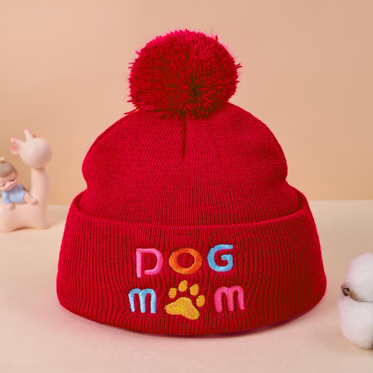 Autumn And Winter Warm And Windproof Multi-Color Embroidery Knitted Hairball Hat Hairball Wool Hat красный