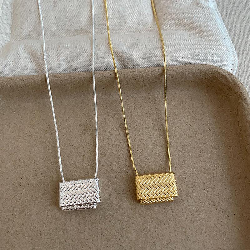 Real Gold Silver Plated Copper Snake Chain Chokers Unique Design Double Metallic Knitted Bag Pendant Necklaces for Women