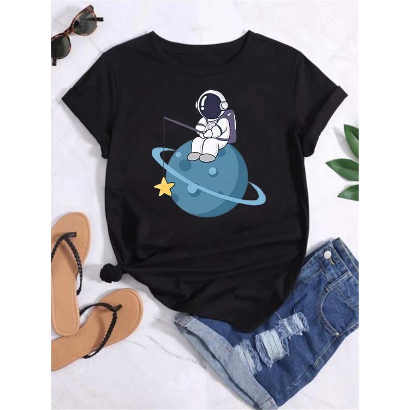 Maycaur T-shirt Dam Måne Planet Tryck Mode T-shirts Casual Rund Hals Kort Ärm Streetwear Dam T-shirt Vintage Toppar