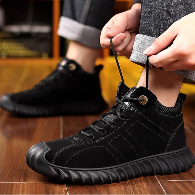 Fashion Winter Pig Leather Velvet Warm Cotton Shoes for Men New Designer Soft-soled Casual Men's Shoes Fashion Light Ankle Boots Male