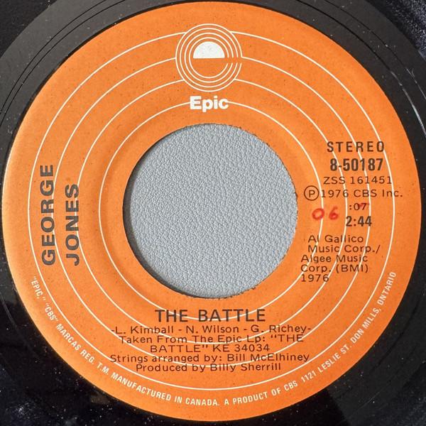 

7inch Record GEORGE JONES - Battle / I ll Come Back 850187 EPIC 1976 Canada Country/Folk Used