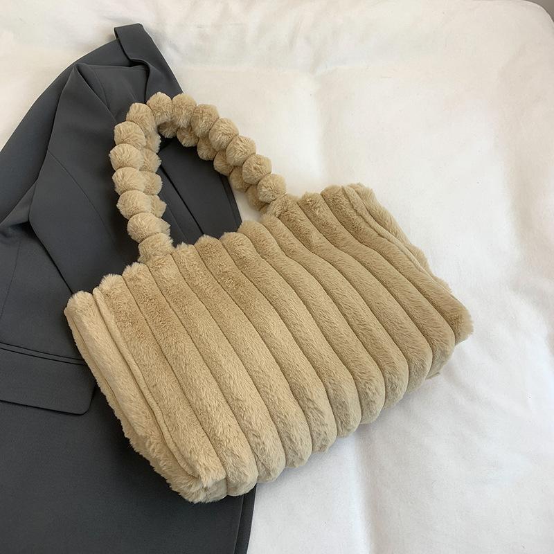 New Fashionable Solid Color Simple Casual Plush Portable Shoulder Underarm Bag Beautiful Fluffy Portable Handbag