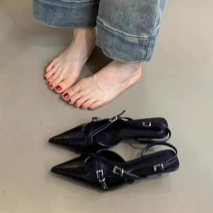 Popular pointed one-word buckle fashion shoes French temperament beautiful work shoes Internet celebrity versatile women's shoes
