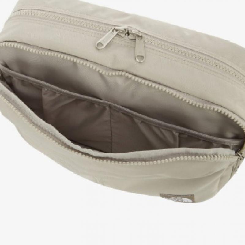 The North Face Medium Travel Crossbag Grayish Beige Nn2pr74c