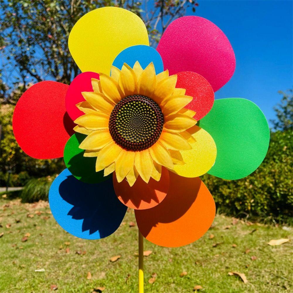 Mehrere Stile Drehende Sonnenblume PVC-Stab Stehende Rasenblume Windrad Outdoor Party Picknick Dekoration