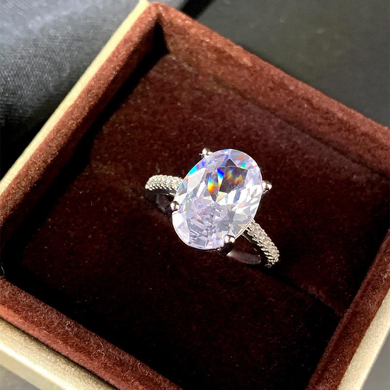 925 Silver New Four-claw Pigeon Egg Zircon Inset Diamond Simple Personality Senior Sense Ring Party Birthday Wedding Gift