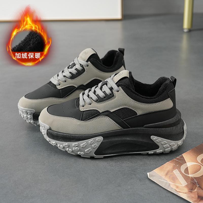 

Fleece little white shoes women s 2025 autumn and winter new cotton shoes popular board shoes student flat sports and leisure shoes 40