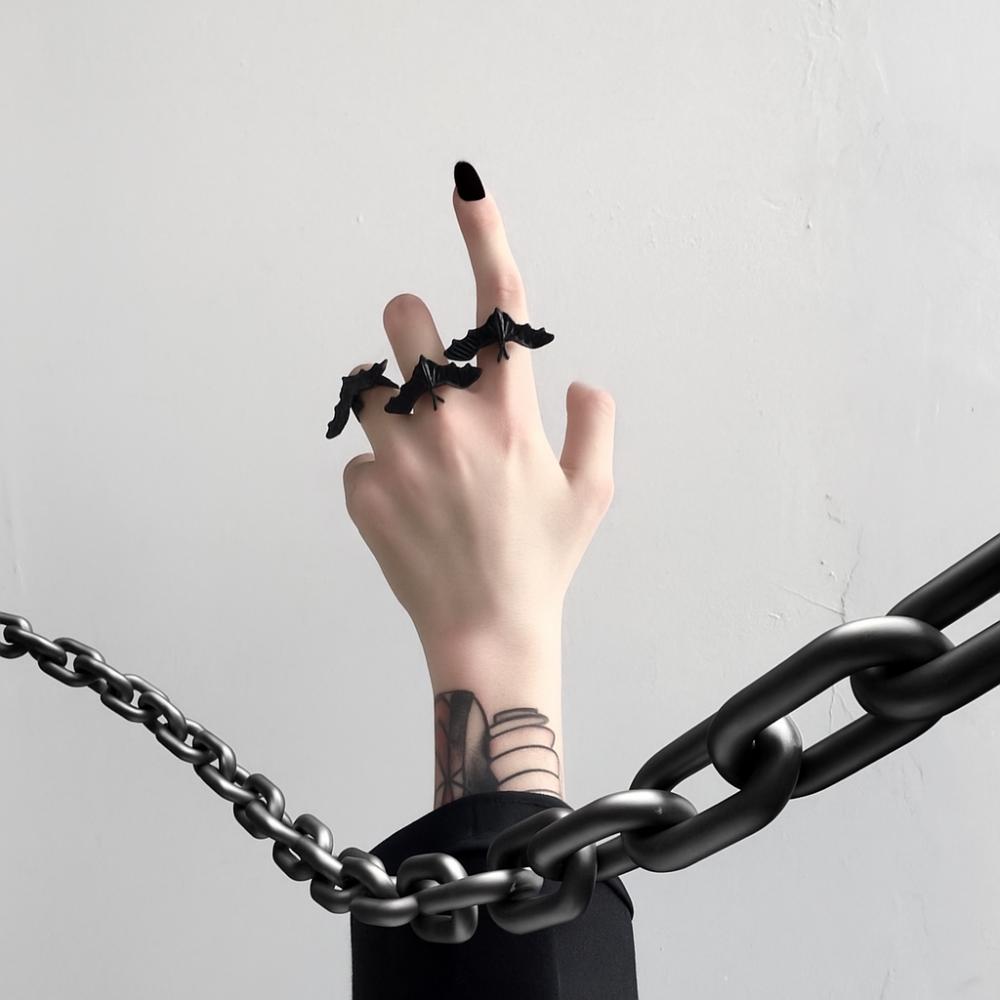 Shiny Rhinestone Gothic Bat Ring Dark Fashion Halloween Opening Ring Spider Web Heart Ring  Gift