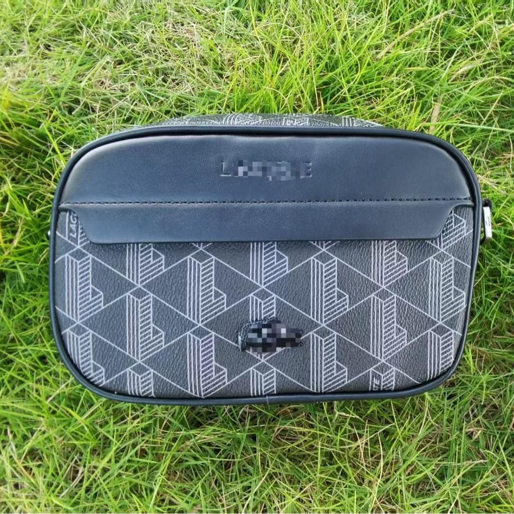 Herren Lässiger karierter Leder-Umhänge-Rucksack