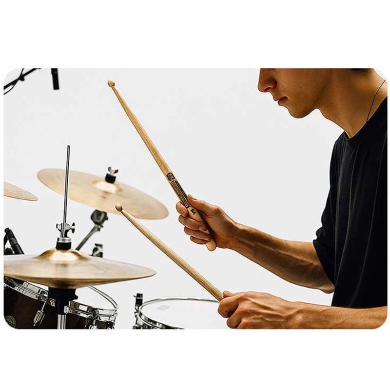 1Pair Walnut Wood Drum Stick Nonslip Grip Practical Drumstick Nonslip Light weight Drumsticks for Comfortable Playing