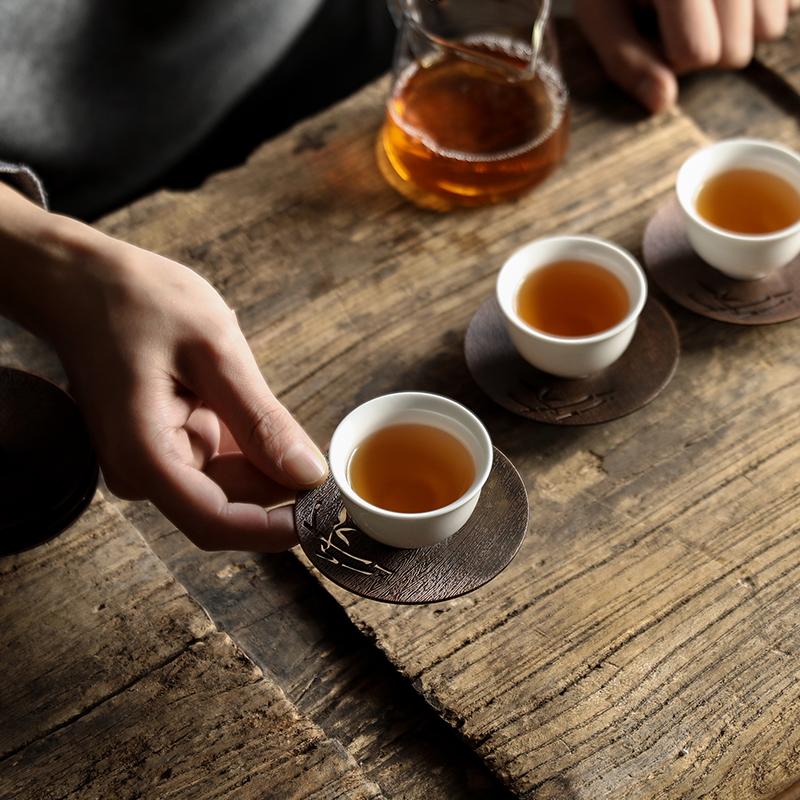 Creative solid wood tea coaster Kung Fu tea set accessories household Japanese anti-scalding heat insulation pad tea coaster
