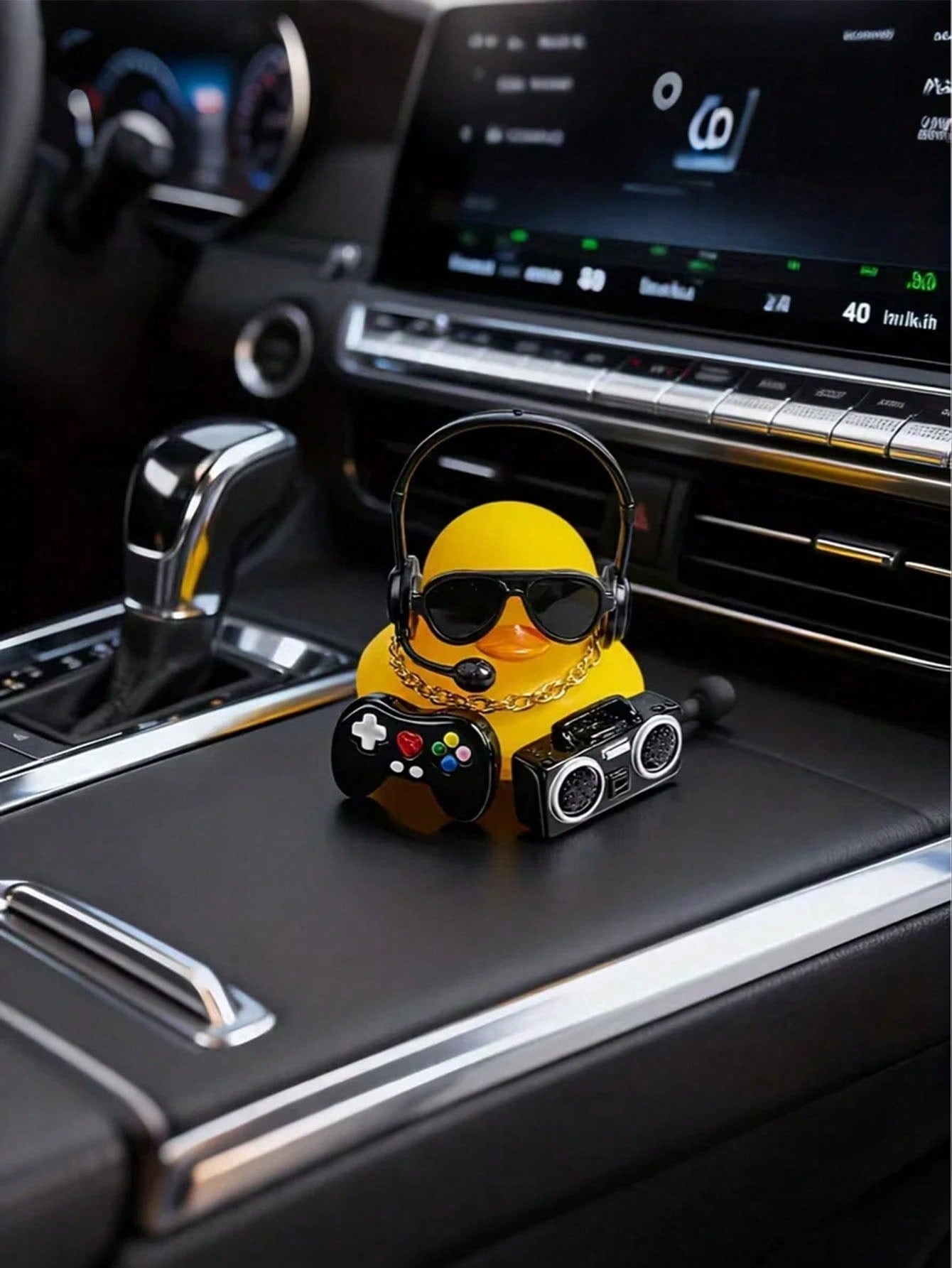 

1pc Yellow DJ Duck Car Ornament, Plastic Dashboard Decor, Anti-slip Adjustable Base, Universal Fit, Creative Car Decoration Acce