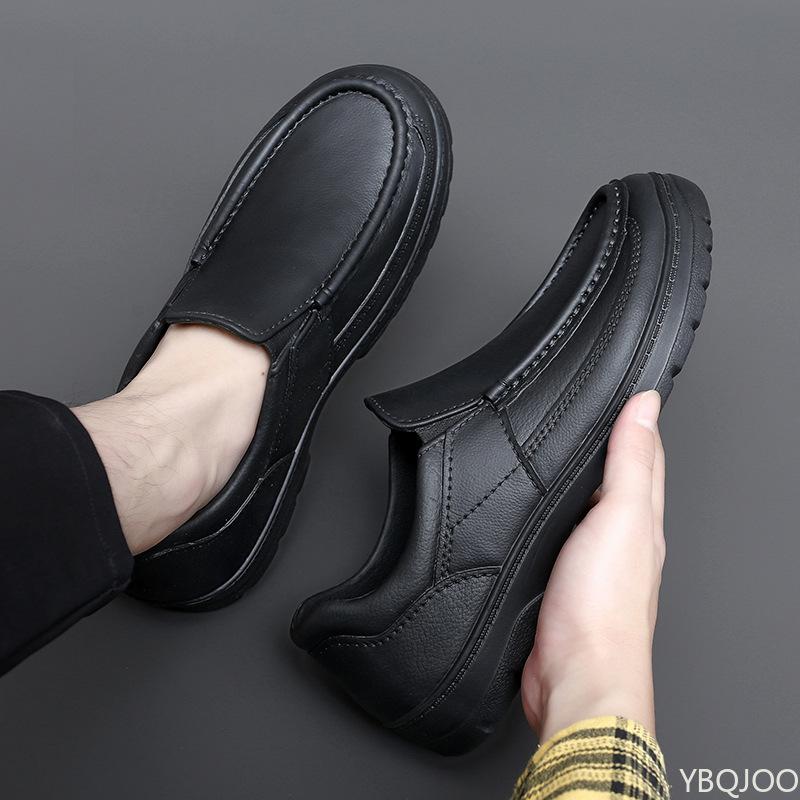 Anti slip oil resistant waterproof wear-resistant shoes for spring simplicity long-term standing without tiring feet Men's shoes