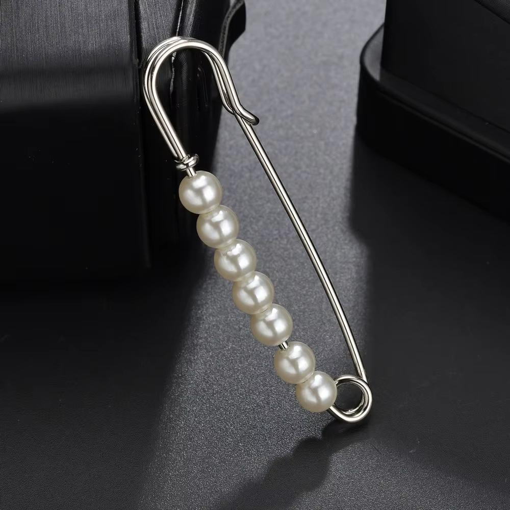 2Pcs Fashion Pearl Brooch Waist Cinching Adjustable Skirt Anti-slip Metal Pin Fixed Clothes DIY Accessories