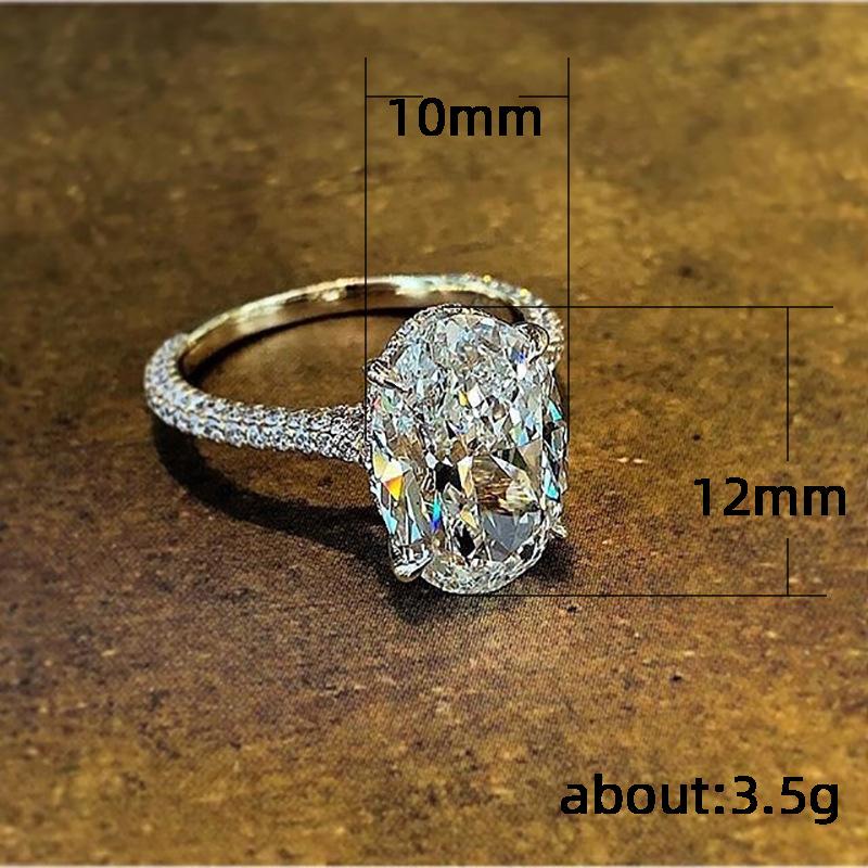 Anello Stile Semplice - Alla Moda Anello Oversize in Zirconia di Qualità Accessorio da Donna