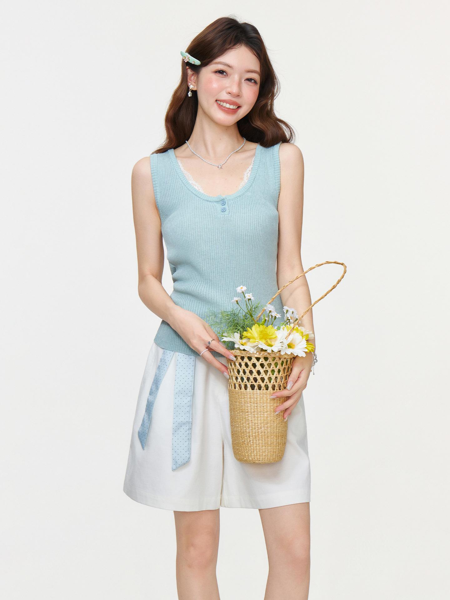 

Half-open neck lace splicing knitted vest suspender spring and summer new slim-fitting and thin sleeveless outer top women One size fits all морская волна