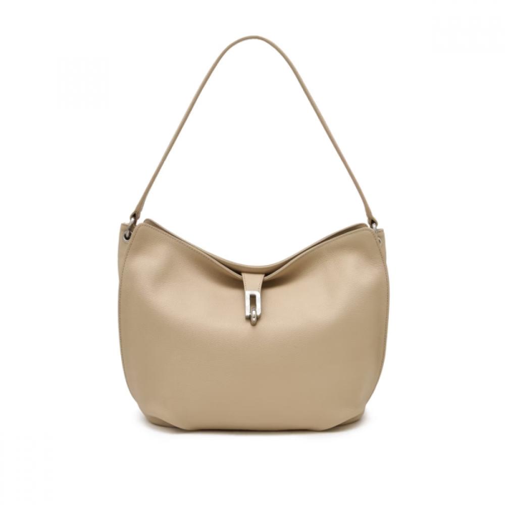 Daks Leather Shoulder Bag Beige Dcba6f210