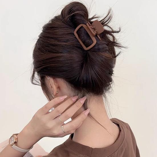 Hair Claw Matte Texture Mini Hair Clip Stable Grip No Flattening Non-Slip Tooth Small Semi-Tied Hair Clip Hair Accessory