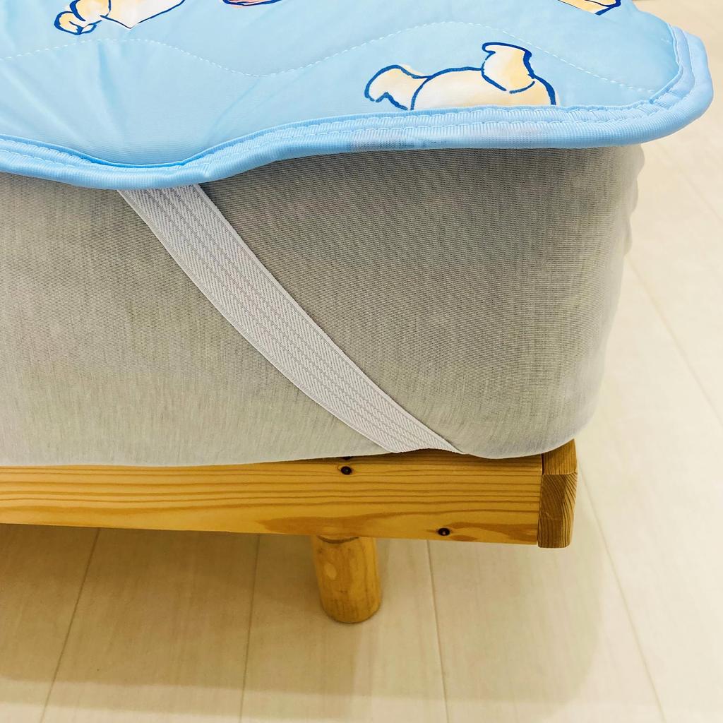 MORIPiLO Disney Cooling Mattress Single the Pooh Honey Summer Cooling Disney Morishita Pillows Pad, (Winnie Sheet), Blue, 100x200cm, Merchandise, Bed,