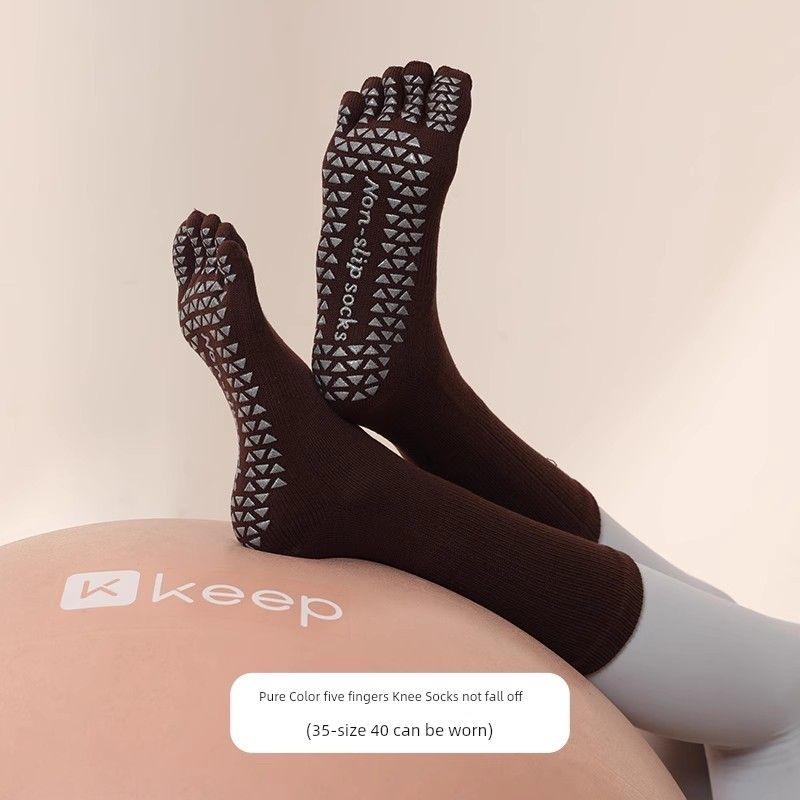 

Yoga Socks Non Slip Professional Female Toe Socks Summer Workout Non-Slip Socks Room Socks Adult Pilates Socks Brown