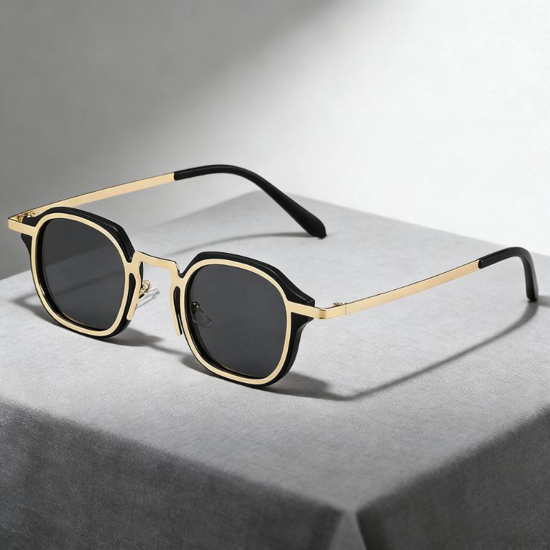 2026 New Stylish Retro Small-Frame Sunglasses Classic Driver Shades for Men Outdoor Travel UV Protection Eyewear UV400